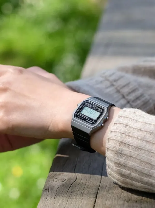 Наручные часы  Casio  Collection Casio F-91WM-1B (фото 4)