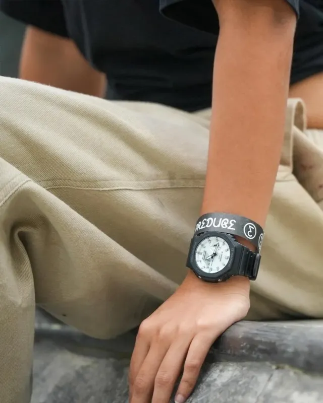 Наручные часы  Casio  G-Shock Casio GA-2100WD-1A (фото 5)