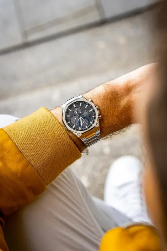 Наручные часы  Casio  Edifice Casio EQB-1100D-1A (фото 2)