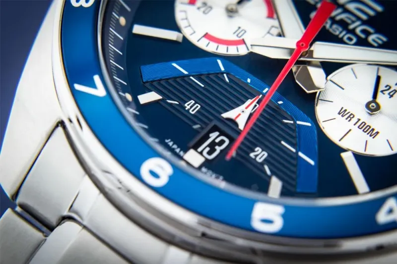 Наручные часы  Casio  Edifice Casio EFV-590D-2A (фото 4)