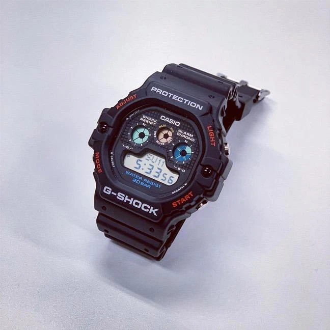 Наручные часы  Casio  G-Shock Casio DW-5900-1E (фото 16)