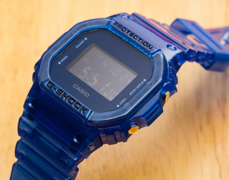 Наручные часы  Casio  G-Shock Casio DW-5600SB-2E (фото 4)