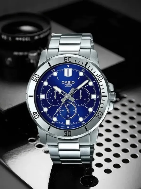 Наручные часы  Casio  Collection Casio MTP-VD300D-2E (фото 6)