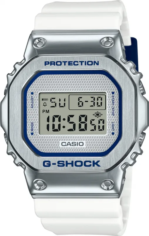 Наручные часы  Casio  G-Shock Casio GM-5600LC-7E (фото 1)