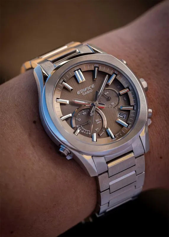 Casio EQB-1300D-5A