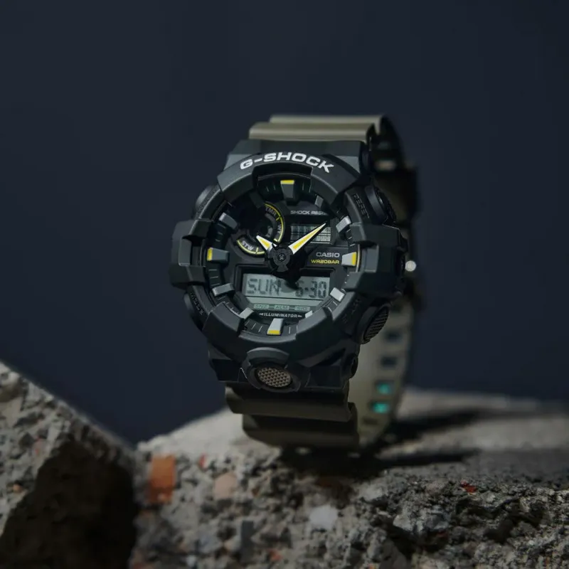 Наручные часы  Casio  G-Shock Casio GA-710TU-1A3 (фото 2)