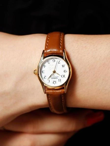 Наручные часы  Casio  Collection Casio LTP-1094Q-7B7 (фото 3)