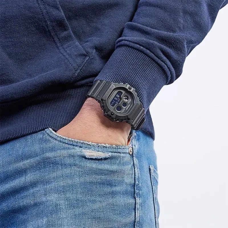 Casio DW-5900UBB-1E