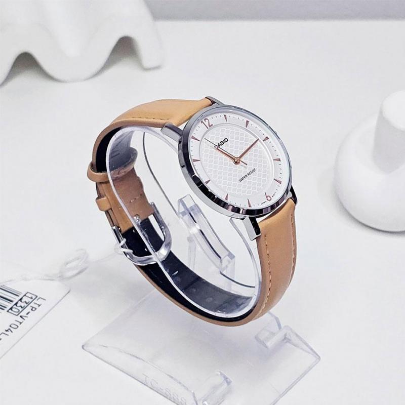 Наручные часы  Casio  Collection Casio LTP-VT04L-7A1 (фото 2)