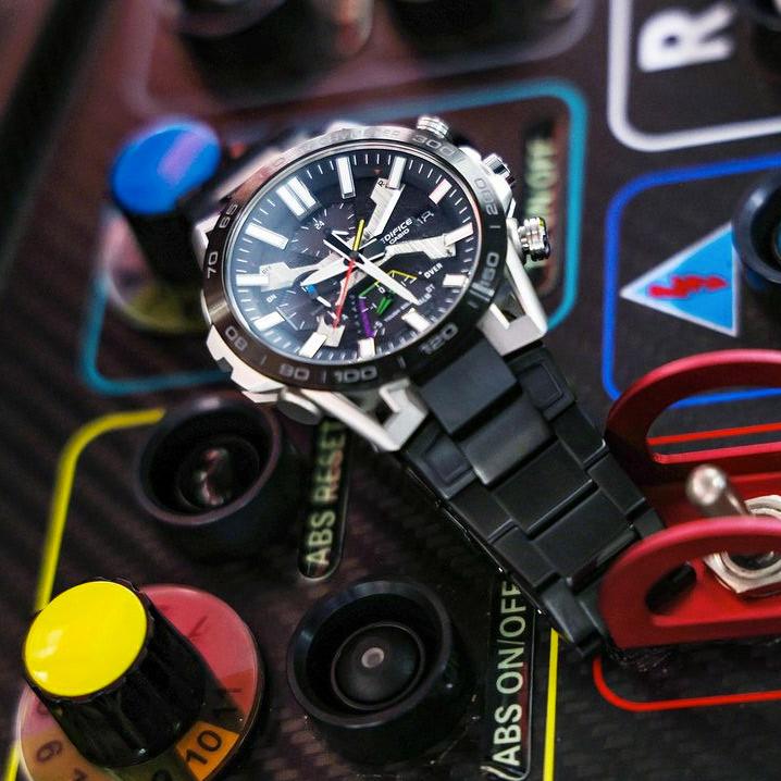 Наручные часы  Casio  Edifice Casio EQB-2000DC-1A (фото 8)