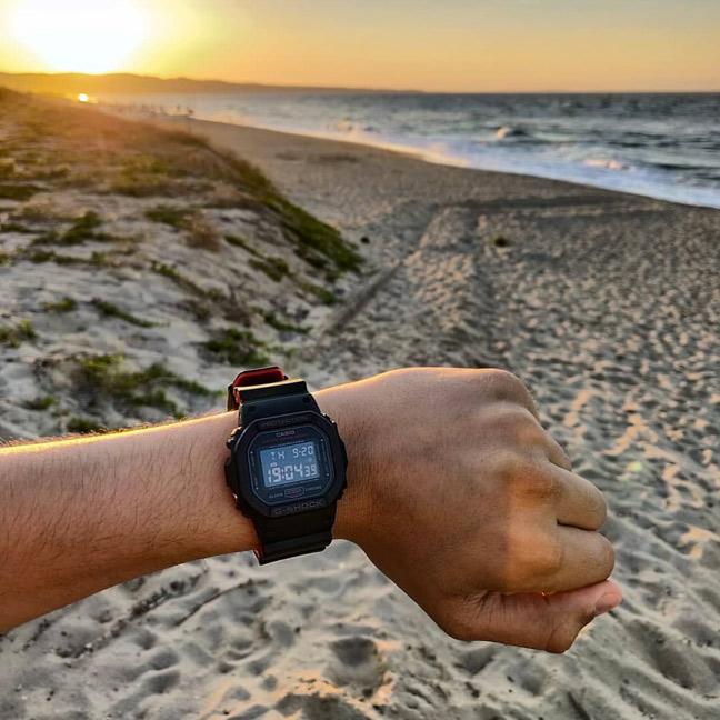 Наручные часы  Casio  G-Shock Casio DW-5600HR-1E (фото 12)