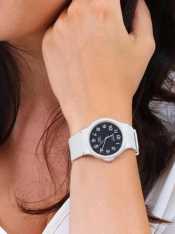 Наручные часы  Casio  Collection Casio MQ-24UC-8B (фото 2)