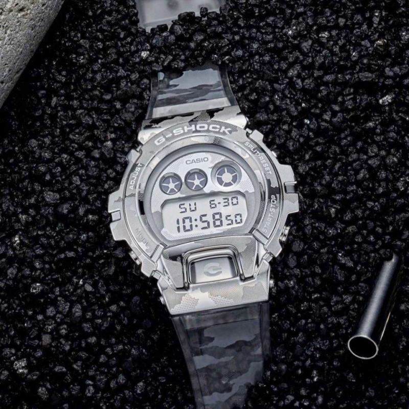 Наручные часы  Casio  G-Shock Casio GM-6900SCM-1E (фото 4)