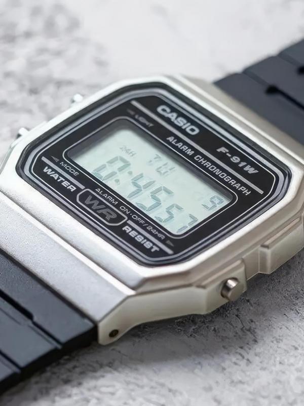 Наручные часы  Casio  Collection Casio F-91WM-7A (фото 4)