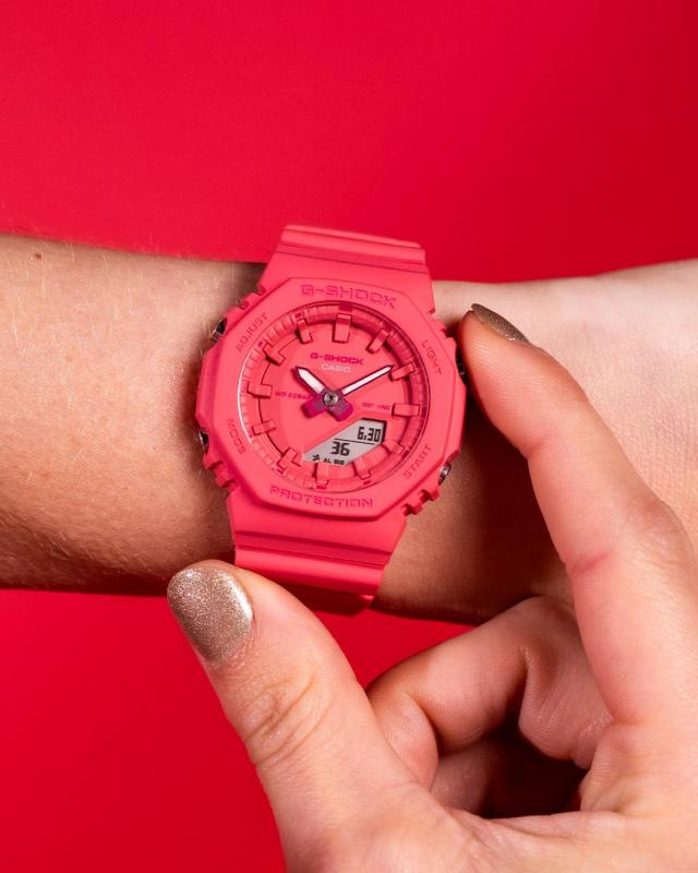 Наручные часы  Casio  G-Shock Casio GMA-P2100-4A (фото 2)