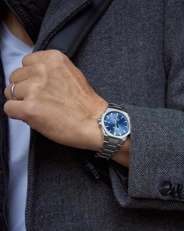 Наручные часы  Casio  Edifice Casio EFR-S108D-2A (фото 3)