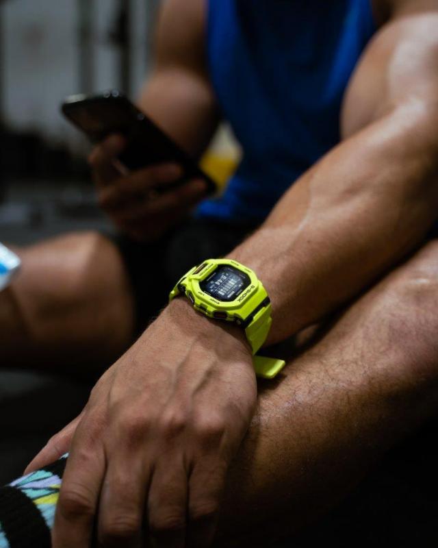 Наручные часы  Casio  G-Shock Casio GBD-200-9E (фото 11)