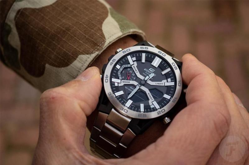 Наручные часы  Casio  Edifice Casio ECB-2000D-1A (фото 2)