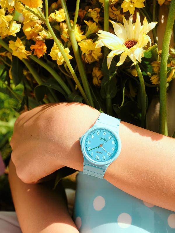 Наручные часы  Casio  Collection Casio LQ-24B-2B (фото 2)