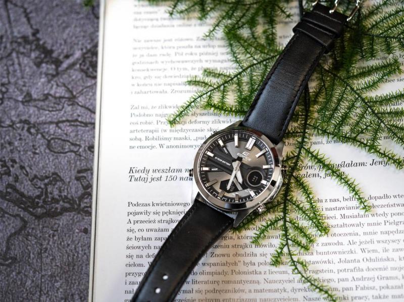 Наручные часы  Casio  Edifice Casio EFV-C120L-8A (фото 4)