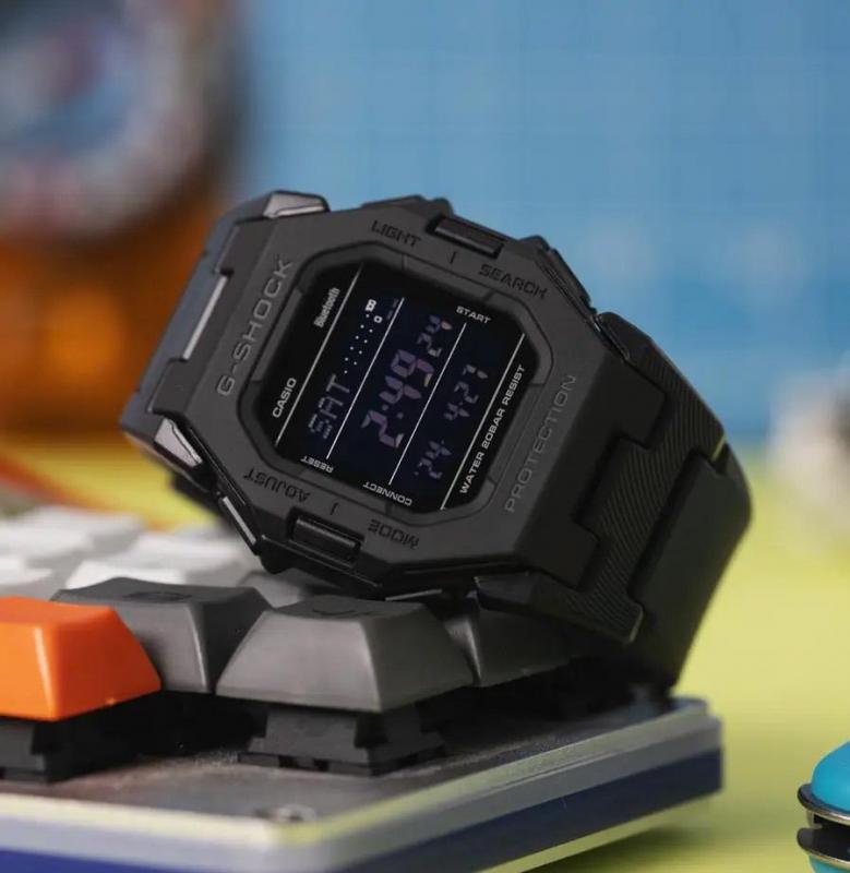 Наручные часы  Casio  G-Shock Casio GD-B500-1E (фото 8)