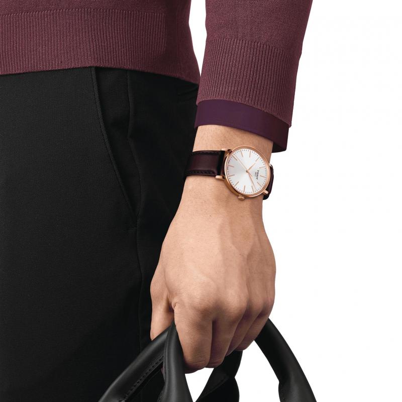 Наручные часы  Tissot  T-CLASSIC Tissot T143.410.36.011.00 (фото 3)