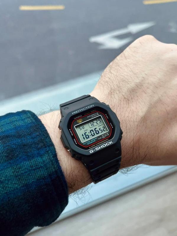 Наручные часы  Casio  G-Shock Casio DW-5000R-1A (фото 10)