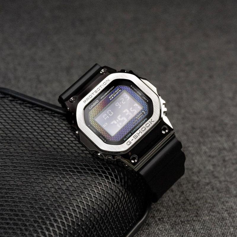 Наручные часы  Casio  G-Shock Casio GM-5600RW-1E (фото 7)