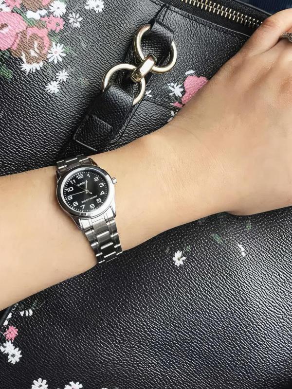 Наручные часы  Casio  Collection Casio LTP-V001D-1B (фото 4)