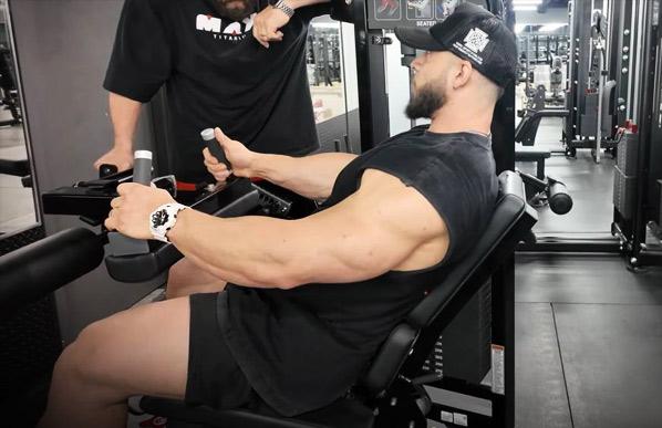 Наручные часы  Casio  G-Shock Casio GA-700-7A (фото 16)