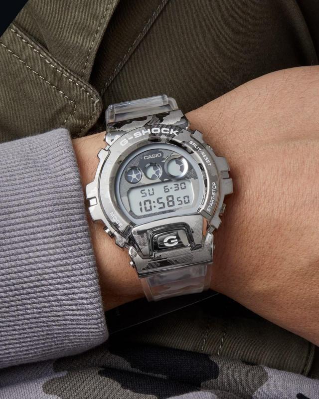 Наручные часы  Casio  G-Shock Casio GM-6900SCM-1E (фото 2)