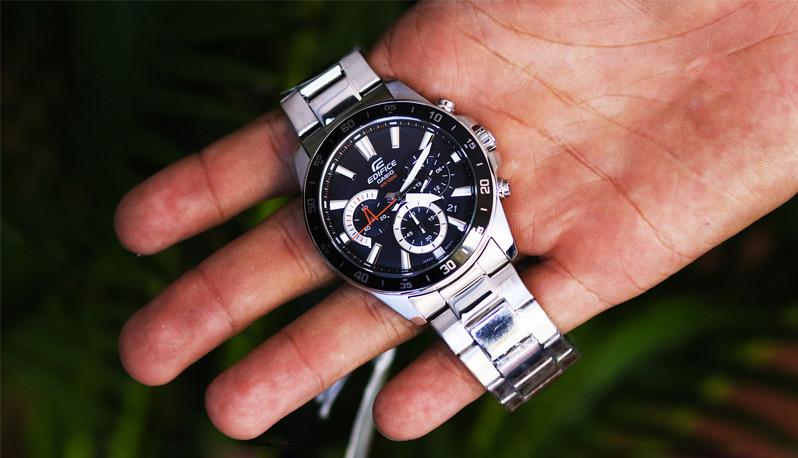 Наручные часы  Casio  Edifice Casio EFV-570D-1A (фото 3)