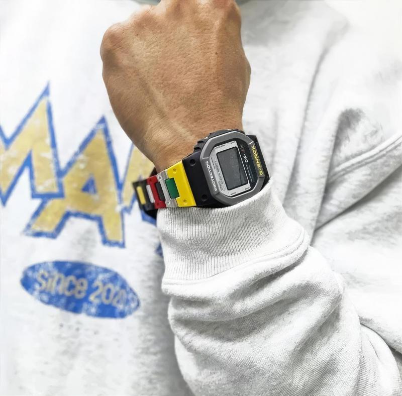 Наручные часы  Casio  G-Shock Casio DW-5610MT-1 (фото 5)