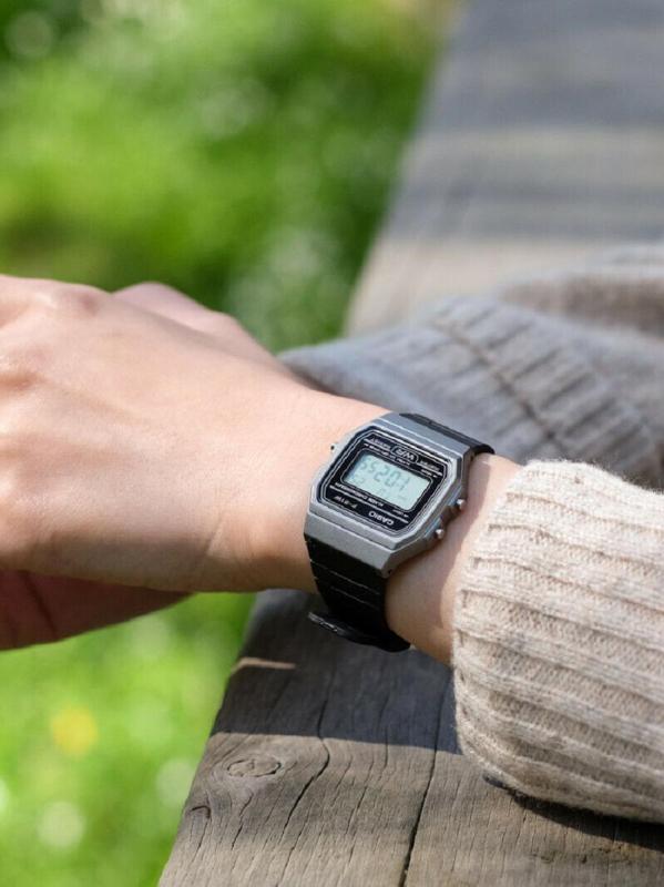 Наручные часы  Casio  Collection Casio F-91WM-1B (фото 4)