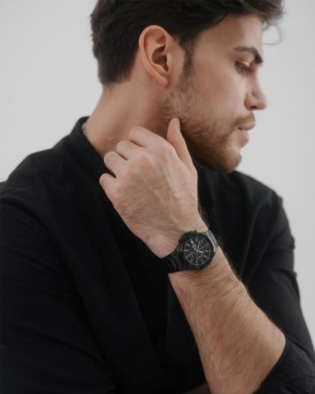 Наручные часы  Casio  Edifice Casio EFV-640DC-1A (фото 4)