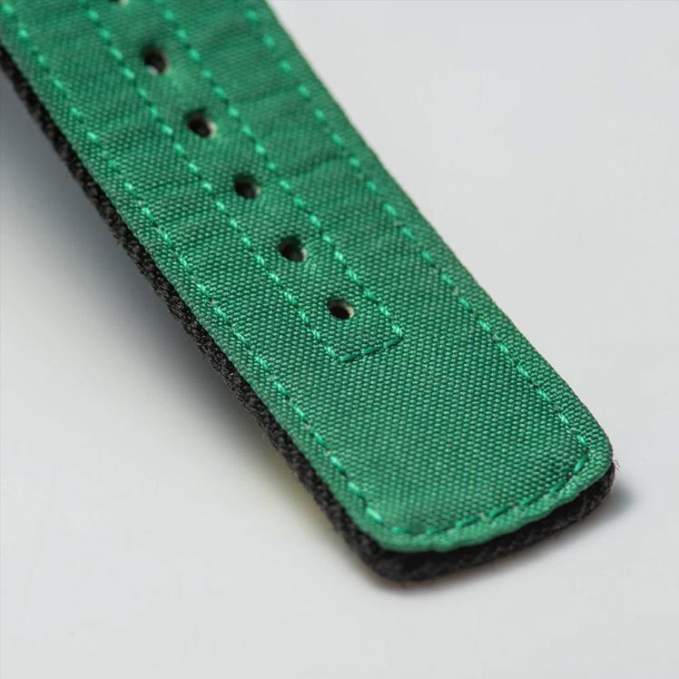 Наручные часы  Casio  G-Shock Casio GM-110NE-1A (фото 4)