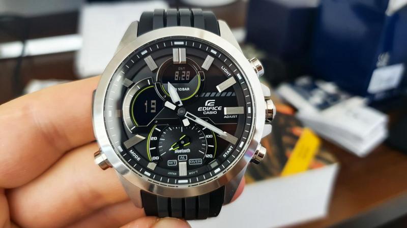 Наручные часы  Casio  Edifice Casio ECB-30P-1A (фото 4)