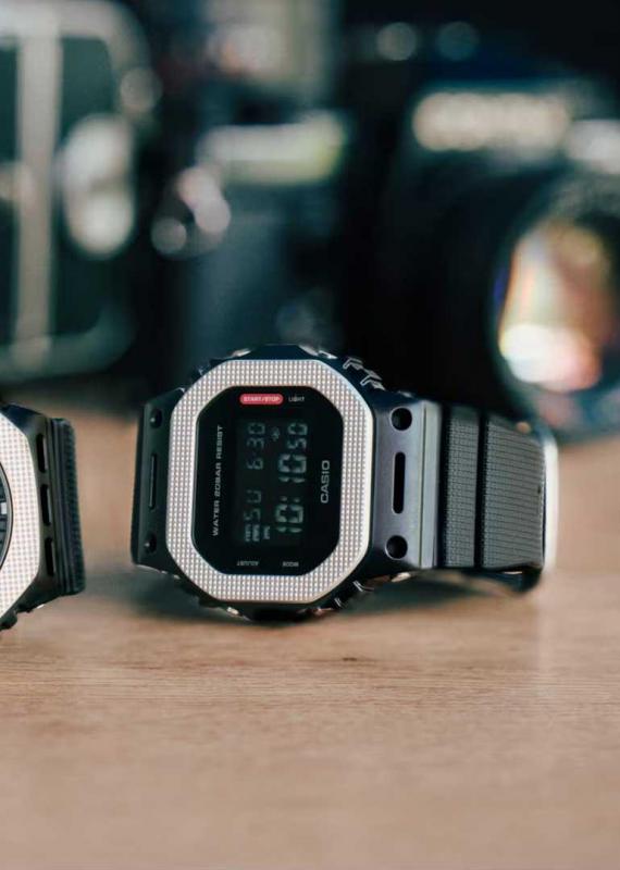 Наручные часы  Casio  G-Shock Casio GM-5600BM-1E (фото 2)