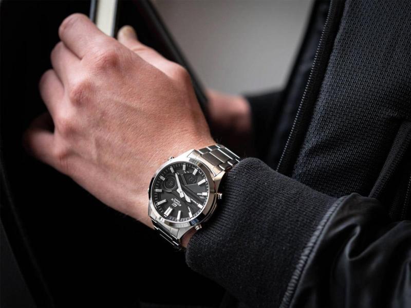 Наручные часы  Casio  Edifice Casio EFV-C120D-1A (фото 2)