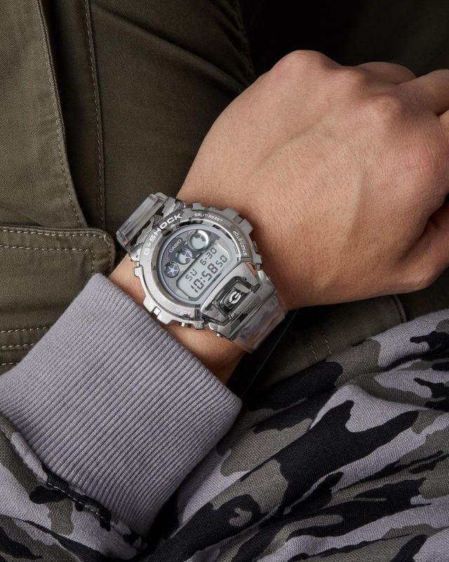 Наручные часы  Casio  G-Shock Casio GM-6900SCM-1E (фото 3)