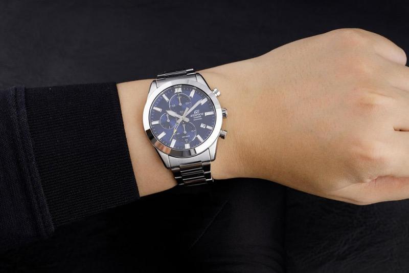 Наручные часы  Casio  Edifice Casio EFB-710D-2A (фото 3)