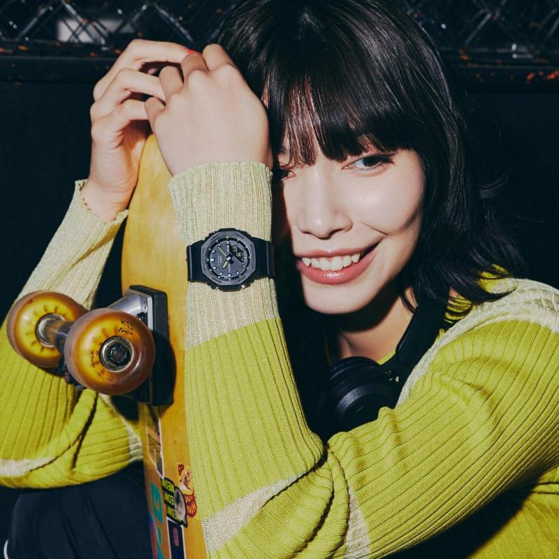 Наручные часы  Casio  G-Shock Casio GMA-P2100SA-1A2 (фото 4)