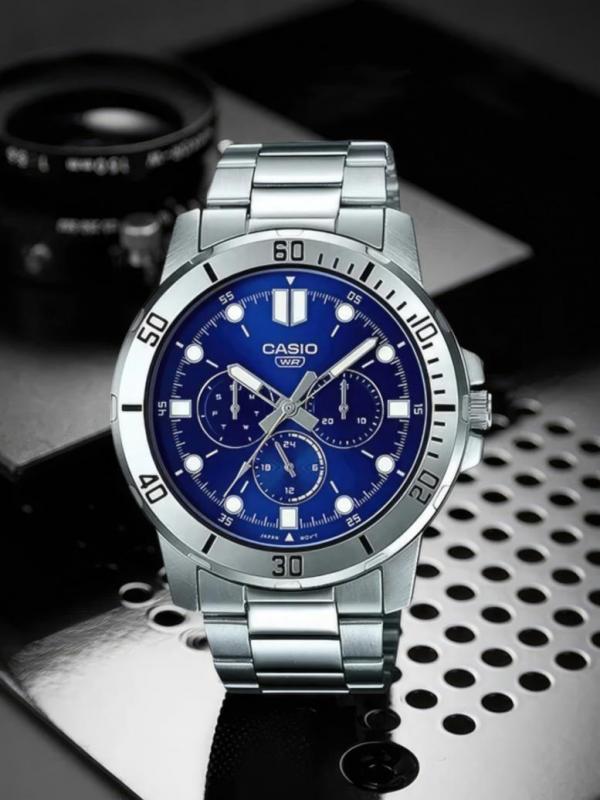 Наручные часы  Casio  Collection Casio MTP-VD300D-2E (фото 6)