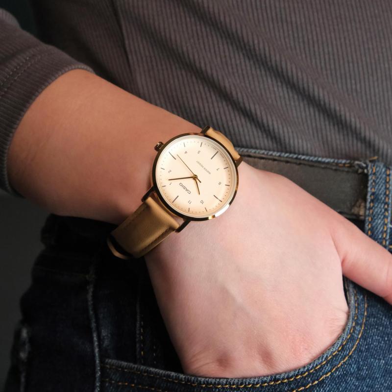 Наручные часы  Casio  Collection Casio LTP-VT03GL-4B (фото 1)