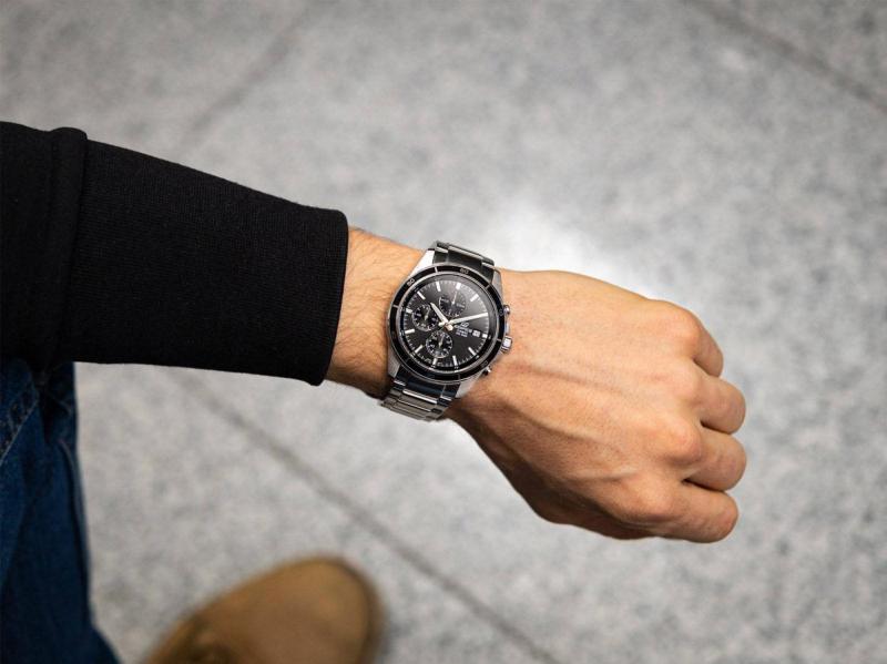 Наручные часы  Casio  Edifice Casio EFR-526D-1A (фото 2)