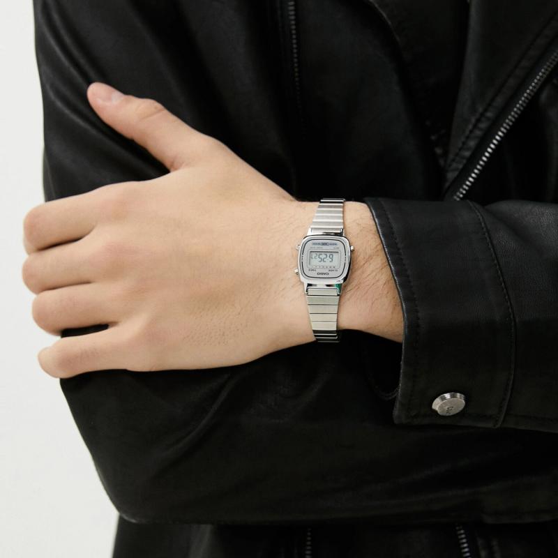 Наручные часы  Casio  Vintage Casio LA-670WEA-7E (фото 10)