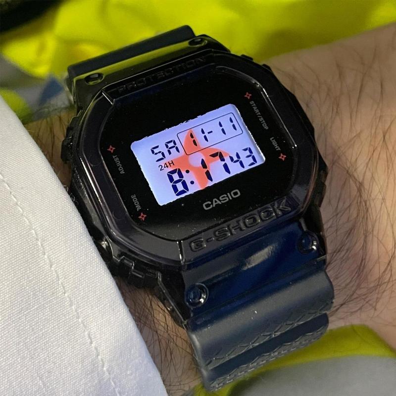 Наручные часы  Casio  G-Shock Casio DW-5600NNJ-2E (фото 10)