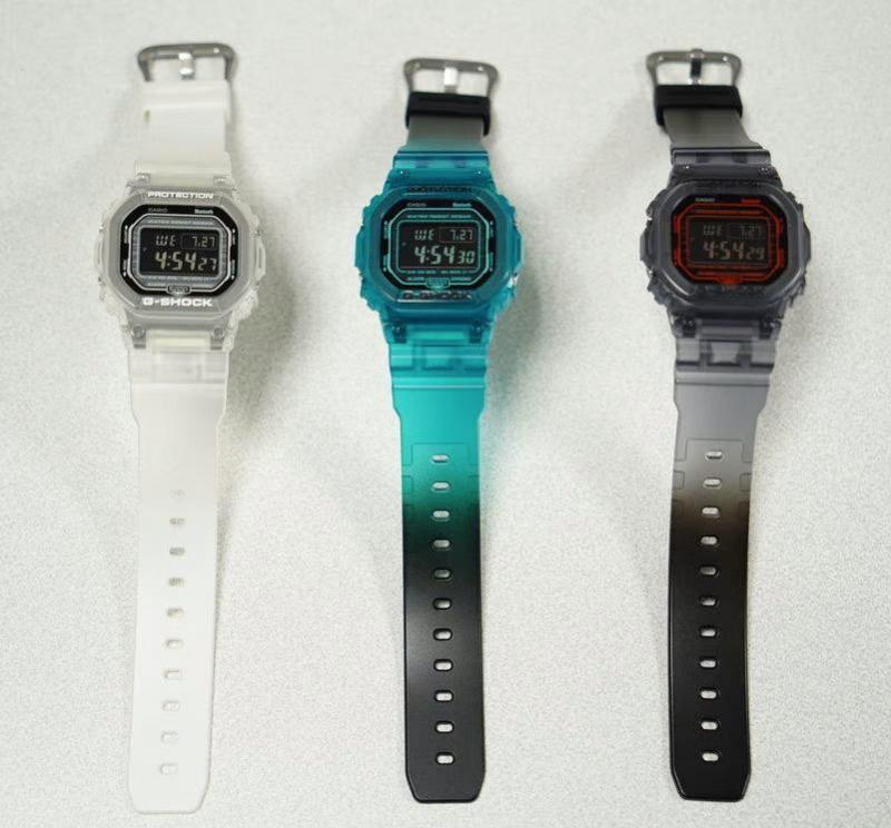 Наручные часы  Casio  G-Shock Casio DW-B5600G-1E (фото 11)