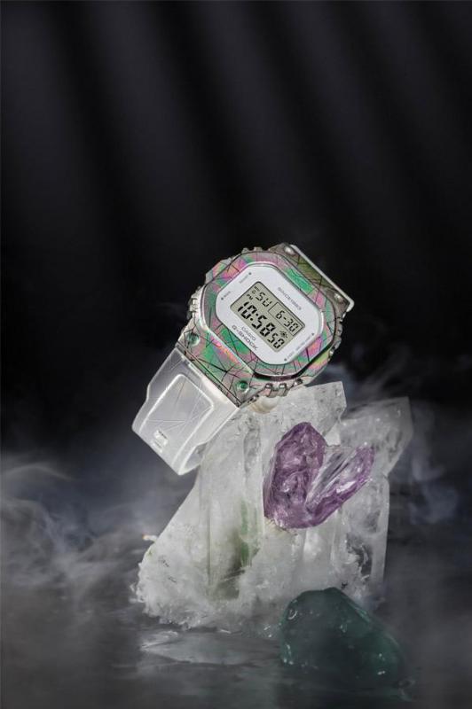 Наручные часы  Casio  G-Shock Casio GM-S5640GEM-7E (фото 4)