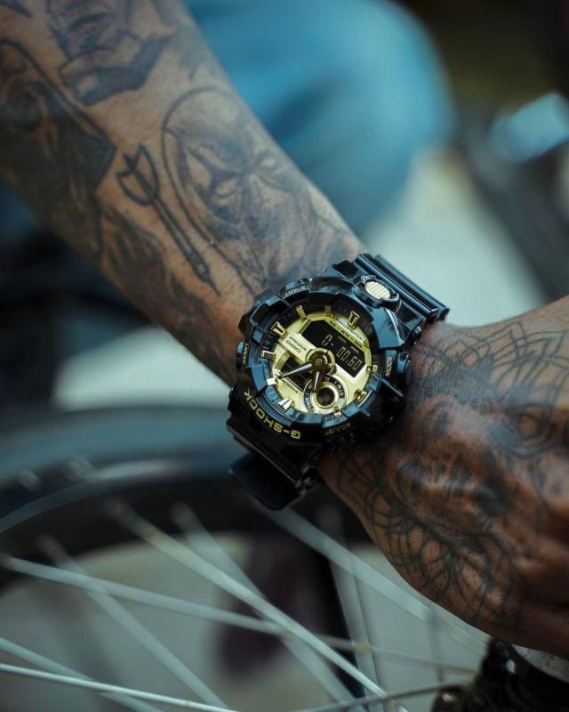 Наручные часы  Casio  G-Shock Casio GA-710GB-1A (фото 2)